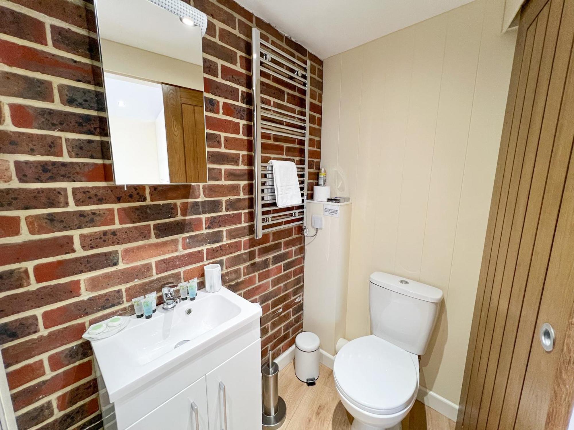 The Nest Kingston Apartment Winterborne Kingston Exterior photo